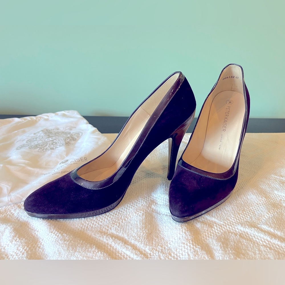 Peter Kaiser pumps, purple suede w. patent leather, heel 4 1/2”, fits US size 10
